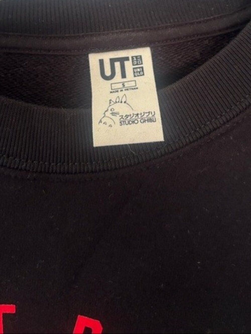 Uniqlo Black Studio Ghibli Graphic Crewneck Sweat Shirt. Excellent Condition